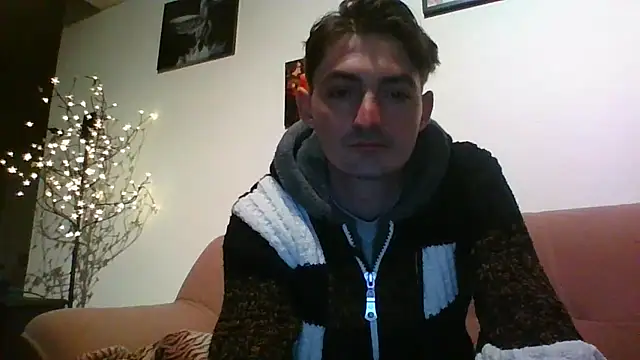 Wesleymodel online show from 03-28-26, 03:07
