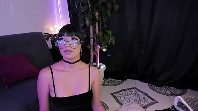 IssaandNeron sex online show from 08-01-26, 05:00