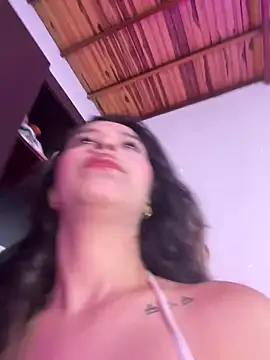 little-Emma online show from 04-07-26, 12:23