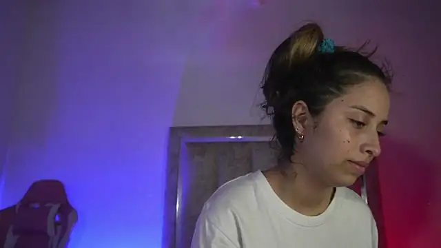 little-Emma online show from 07-01-26, 11:27