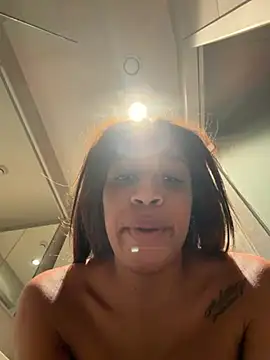 Snapshot of Black_Dolll chatting on 03-27-26, 04:41 Black Dolll online show from 03-27-26, 04:41