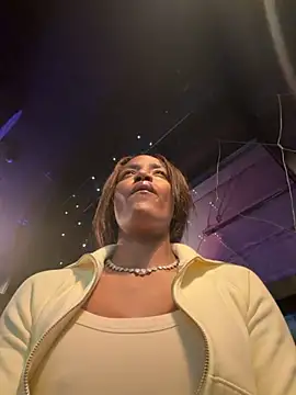 Snapshot of Black_Dolll chatting on 03-29-26, 08:43 Black Dolll online show from 03-29-26, 08:43