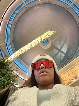 Black Dolll online show from 11-06-25, 02:21