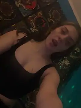 emilysue1 online show from 12-12-24, 11:28