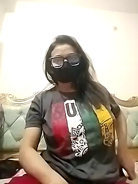 Snapshot of Lovely_Pragati chatting on 01-14-26, 07:12 Lovely Pragati online show from 01-14-26, 07:12