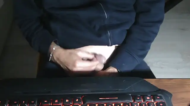 Adri gard online show from 10-29-25, 09:47