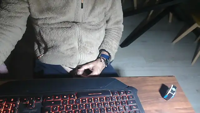 Adri gard online show from 04-11-26, 08:12