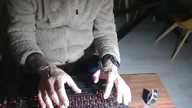 Adri gard online show from 03-30-26, 08:54