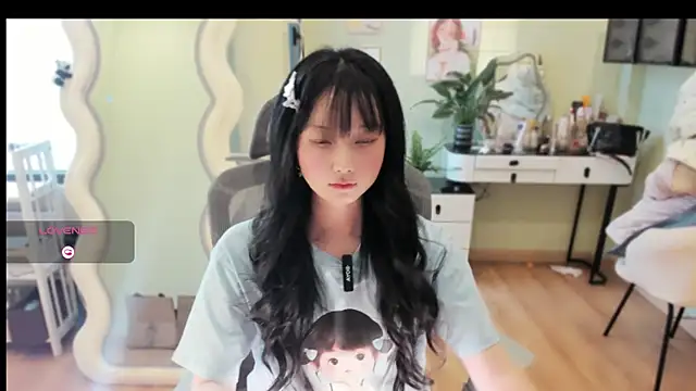 Nery Asian online show from 03-21-26, 06:36