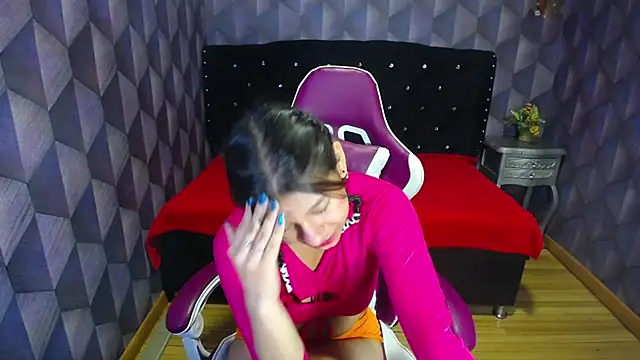 Lilyevansx online show from 03-20-25, 11:05