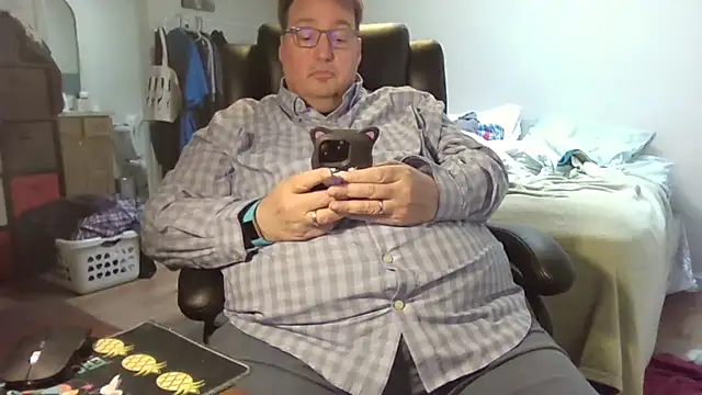 Snapshot of wvalentino chatting on 02-27-25, 05:16 wvalentino online show from 02-27-25, 05:16