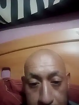 pineda1689 online show from 01-03-25, 07:49