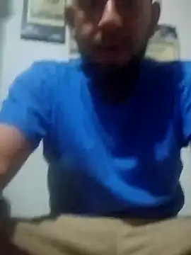 pineda1689 online show from 10-23-25, 04:33