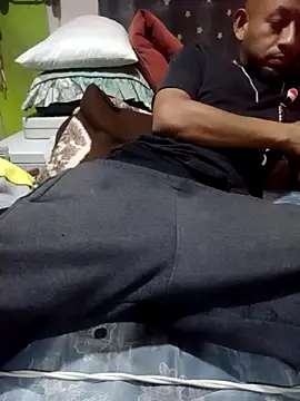 pineda1689 online show from 02-26-25, 10:04