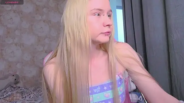 Milia Parker online show from 05-28-26, 04:46