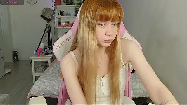 Snapshot of Milia_Parker chatting on 09-30-25, 11:00 Milia Parker online show from 09-30-25, 11:00