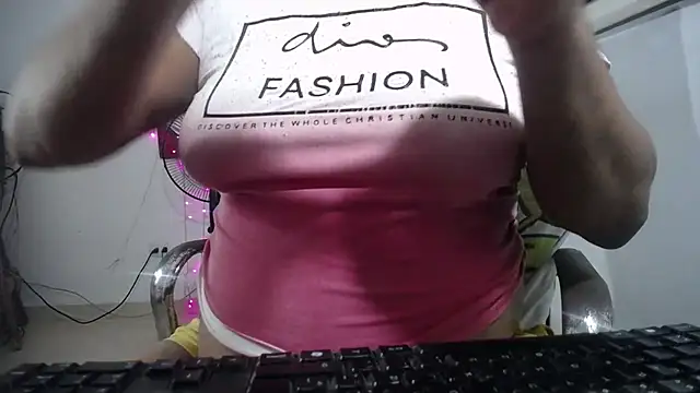 tsbigcock10incock online show from 04-26-26, 03:37