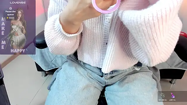 Charlotte  Benett online show from 03-31-26, 04:25