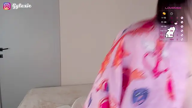 Gylaxie online show from 10-14-25, 10:05