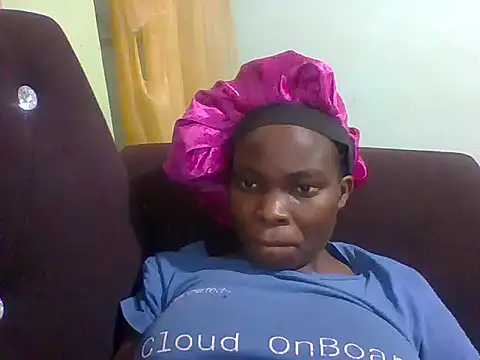 sexxyqueenn22 online show from 11-17-25, 04:00