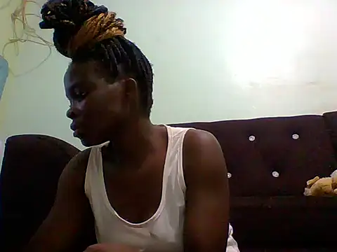 sexxyqueenn22 online show from 10-27-25, 09:05