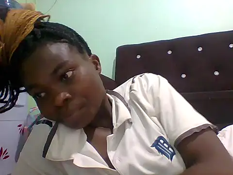 sexxyqueenn22 online show from 11-14-25, 11:03