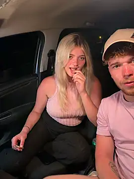 Snapshot of NickyGold_Official chatting on 03-14-26, 07:20 NickyGold Official online show from 03-14-26, 07:20