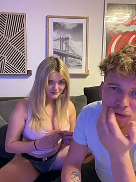 Snapshot of NickyGold_Official chatting on 02-27-26, 09:14 NickyGold Official online show from 02-27-26, 09:14