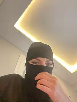 Snapshot of Amberonee31 chatting on 03-08-25, 10:56 Amberonee31 online show from 03-08-25, 10:56