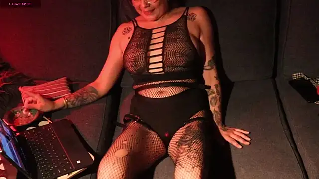 estivalia xxx online show from 03-23-26, 11:48