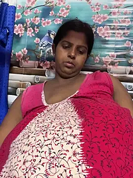 Beauty-queen online show from 04-19-26, 06:10