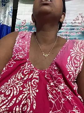 Beauty-queen online show from 03-12-26, 01:15