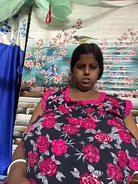 Beauty-queen online show from 04-06-26, 12:39