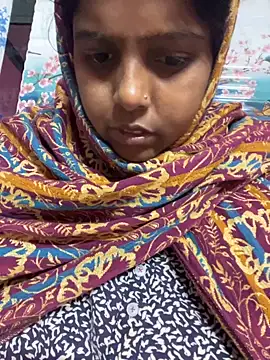 Beauty-queen online show from 11-21-25, 02:27