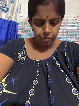 Beauty-queen online show from 04-27-26, 01:53