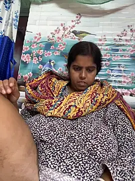 Beauty-queen online show from 11-23-25, 05:50