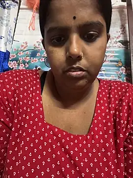 Snapshot of Beauty-queen chatting on 02-26-25, 09:55 Beauty-queen online show from 02-26-25, 09:55