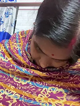 Beauty-queen online show from 01-18-26, 01:14