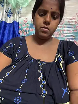 Beauty-queen online show from 03-29-26, 12:40