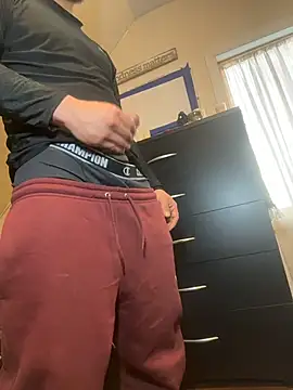 MynameisPaco online show from 12-16-25, 05:06