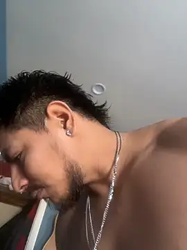 MynameisPaco online show from 12-18-25, 05:39