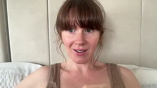 redheadrosie69 online show from 06-15-26, 09:09