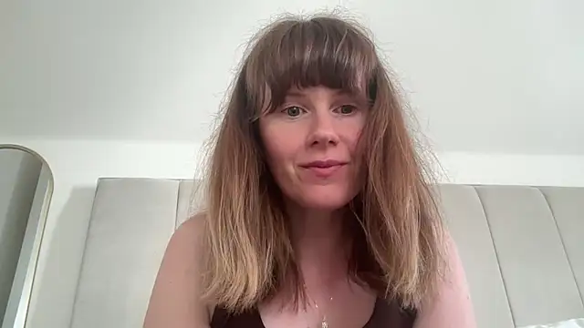 redheadrosie69 online show from 05-13-26, 09:16