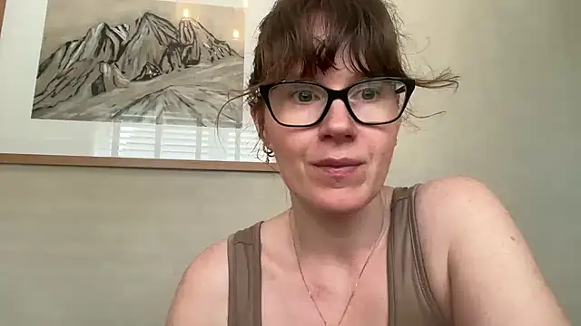 redheadrosie69 online show from 06-08-26, 09:43