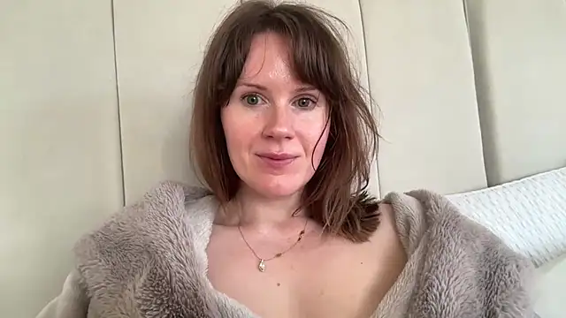 redheadrosie69 online show from 03-17-26, 09:34