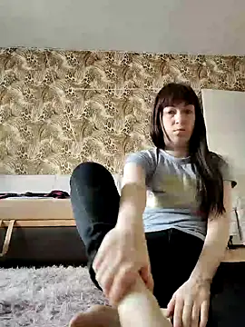 NikaXBerry online show from 03-18-25, 04:40