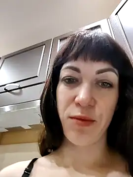 NikaXBerry online show from 02-14-25, 10:47