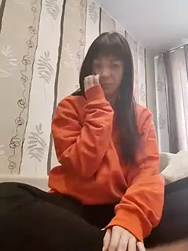 NikaXBerry online show from 01-29-25, 06:01