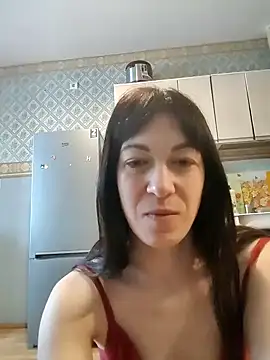 NikaXBerry online show from 12-24-24, 09:17