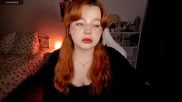  Lisa x online show from 11-10-25, 05:34